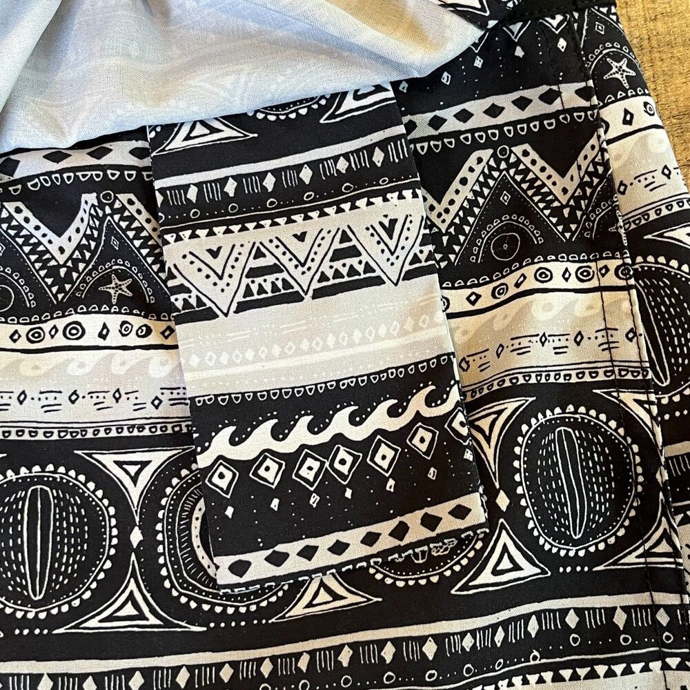 RipSkirt Hawaii Small Wrap Skirt Cover-Up Black White Vacation Summer Beach - Picture 6 of 7